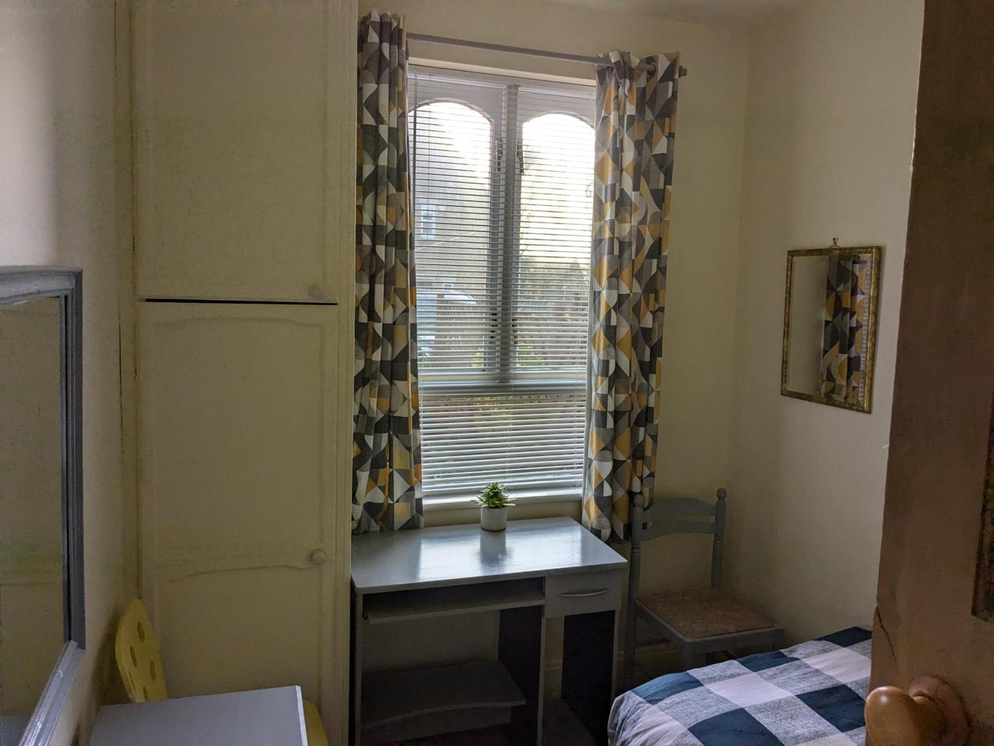 Apartment With Outside Patio And Car Space ダラム エクステリア 写真
